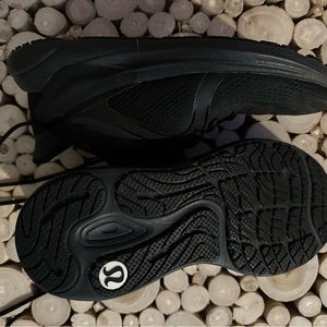 Lululemon Running Shoe Size 9
